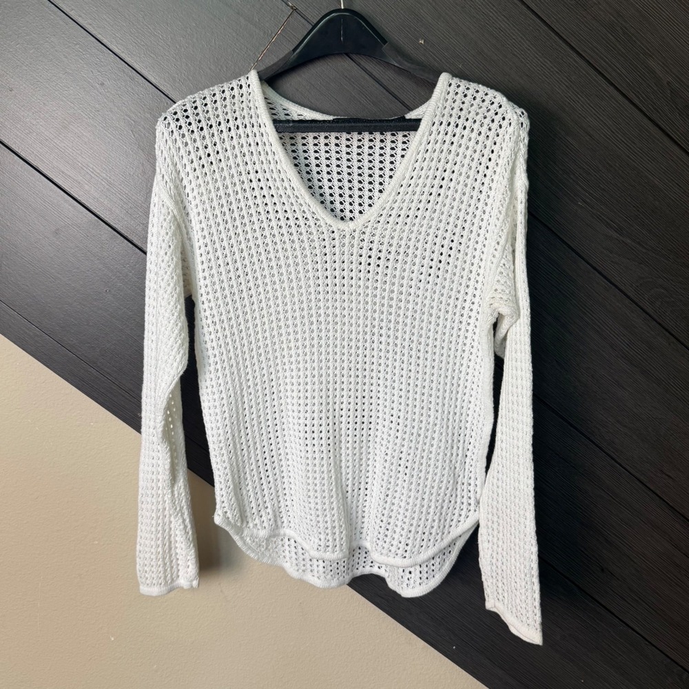 Jeanne Pierre Women's Open Knit V-Neck Long Sleeve Sweater Medium White